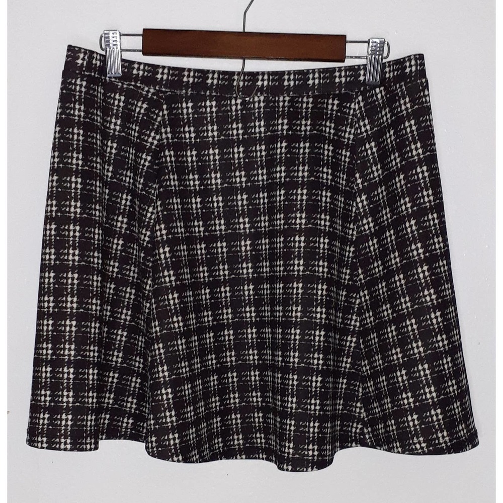 Lily Rose B&W Mini Skirt XL